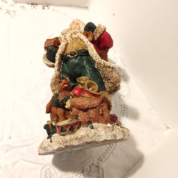 Santa Figurine Sack of Toys Dog at Feet - Picture 9 of 15